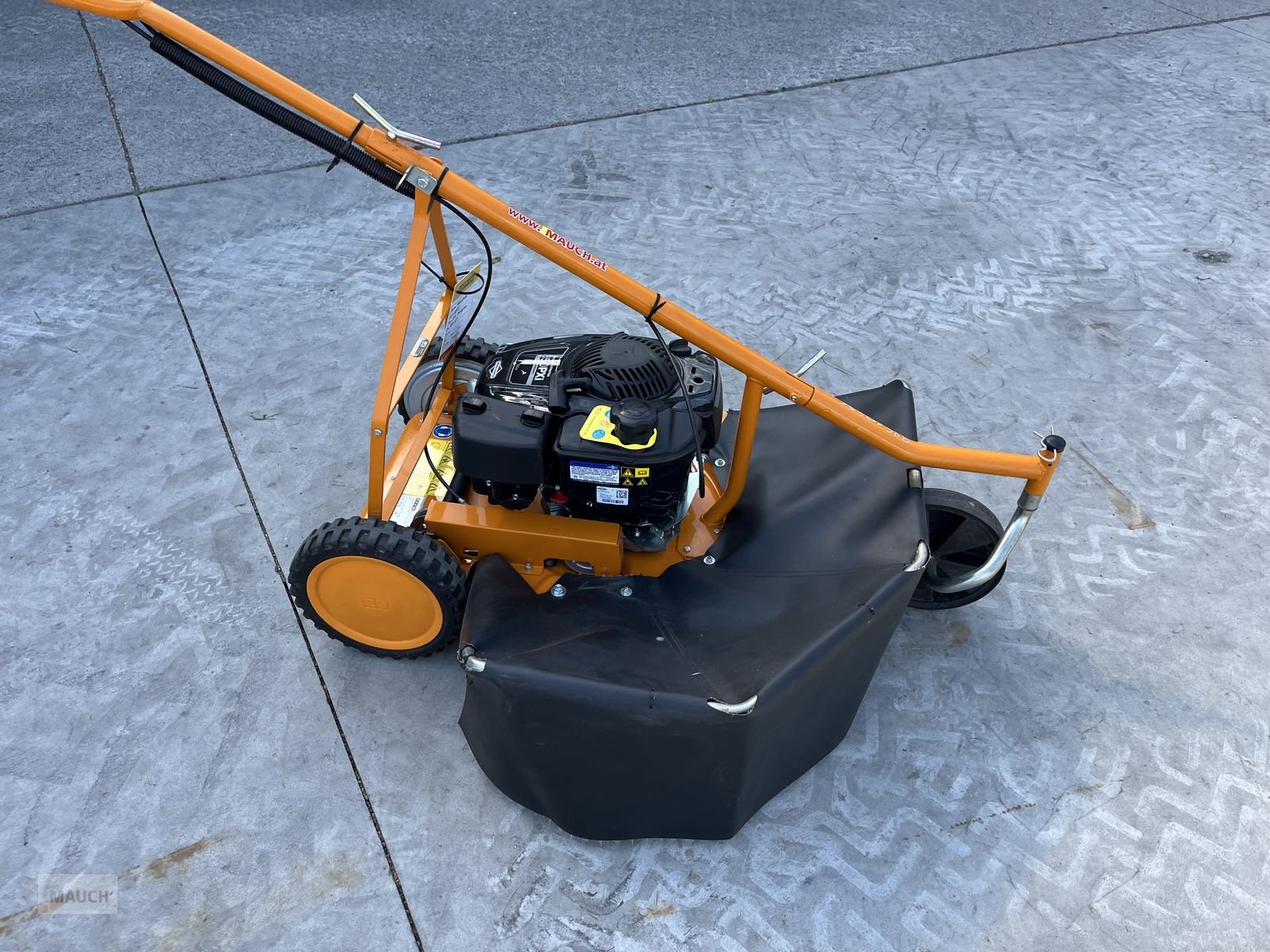 Rasentraktor типа AS-Motor Hochgrasmäher 21-4T Neuwertig, Gebrauchtmaschine в Burgkirchen (Фотография 10)