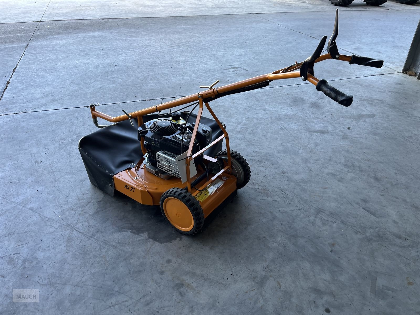 Rasentraktor типа AS-Motor Hochgrasmäher 21-4T Neuwertig, Gebrauchtmaschine в Burgkirchen (Фотография 8)