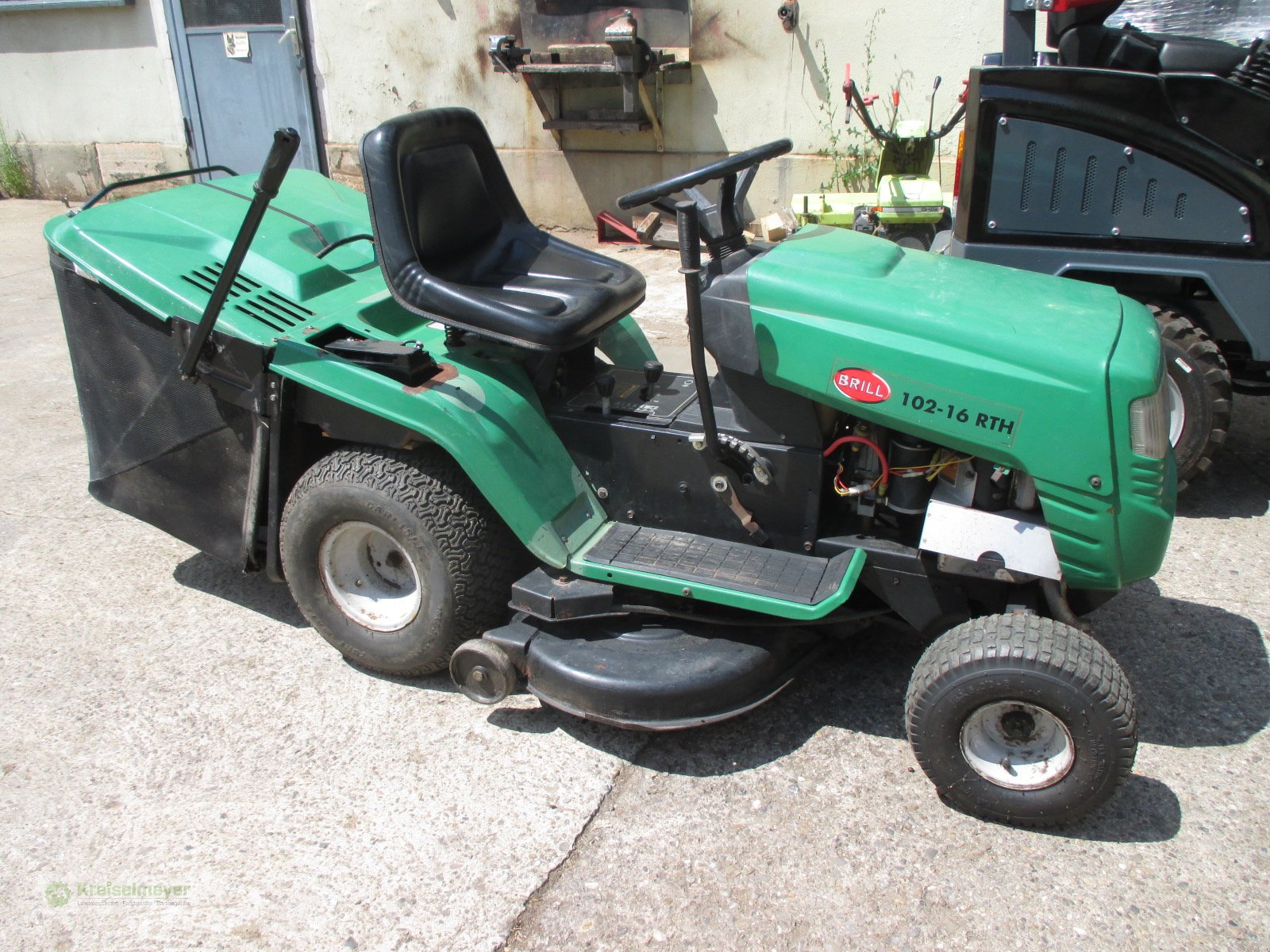 Rasentraktor des Typs Brill 102-16 RTH 2 Zylinder wie vom Kunden, Gebrauchtmaschine in Feuchtwangen (Bild 1)