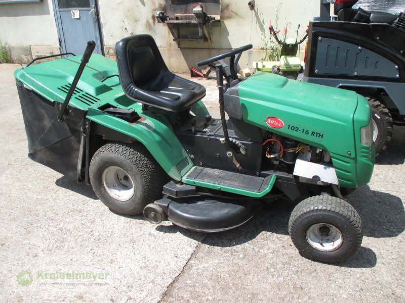 Rasentraktor des Typs Brill 102-16 RTH 2 Zylinder wie vom Kunden, Gebrauchtmaschine in Feuchtwangen (Bild 1)
