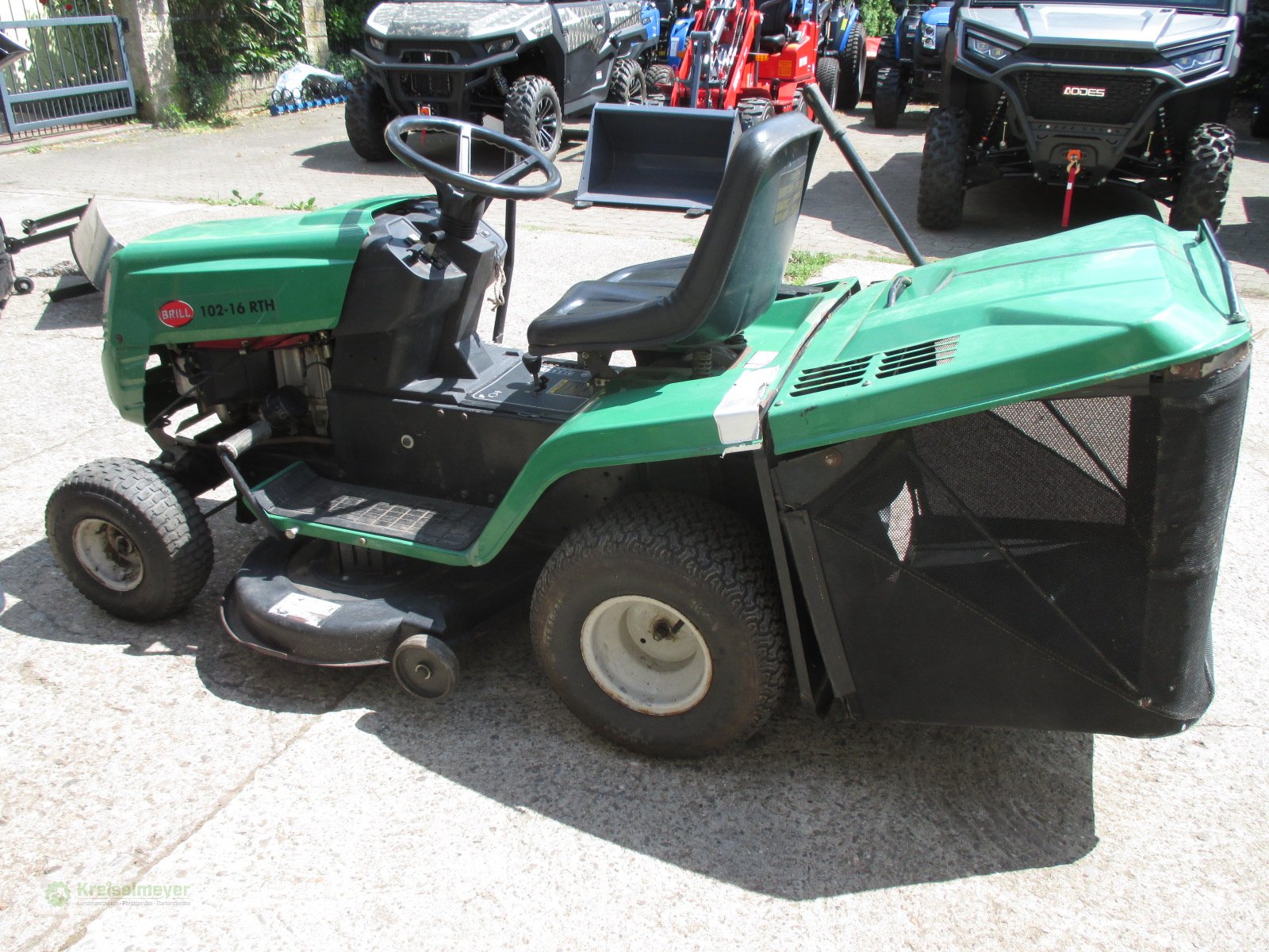 Rasentraktor des Typs Brill 102-16 RTH 2 Zylinder wie vom Kunden, Gebrauchtmaschine in Feuchtwangen (Bild 2)