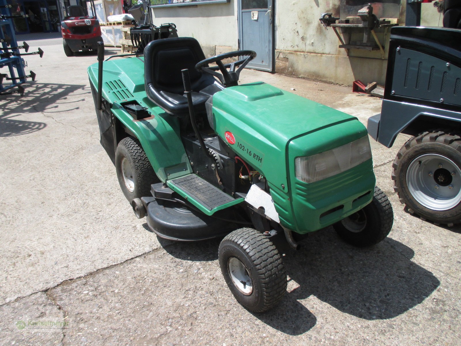 Rasentraktor des Typs Brill 102-16 RTH 2 Zylinder wie vom Kunden, Gebrauchtmaschine in Feuchtwangen (Bild 3)