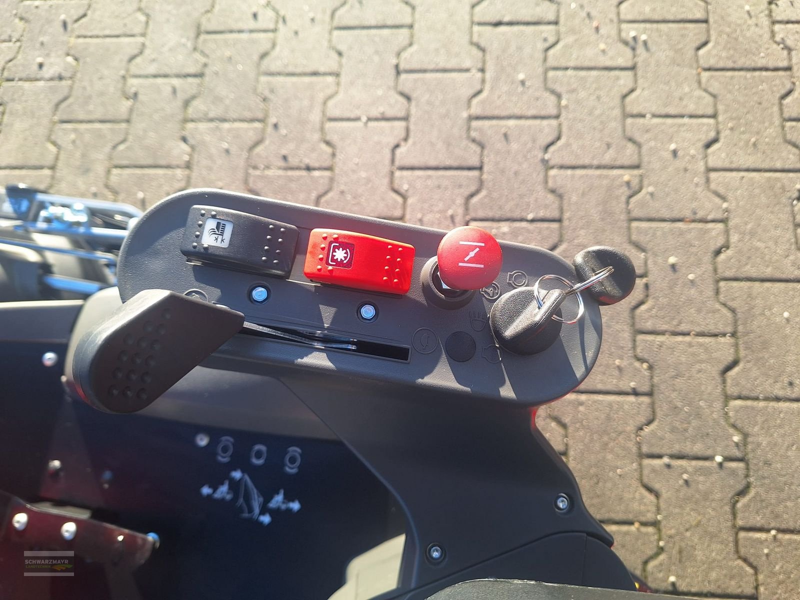 Rasentraktor des Typs Castelgarden XK4 160 HD, Neumaschine in Aurolzmünster (Bild 13)