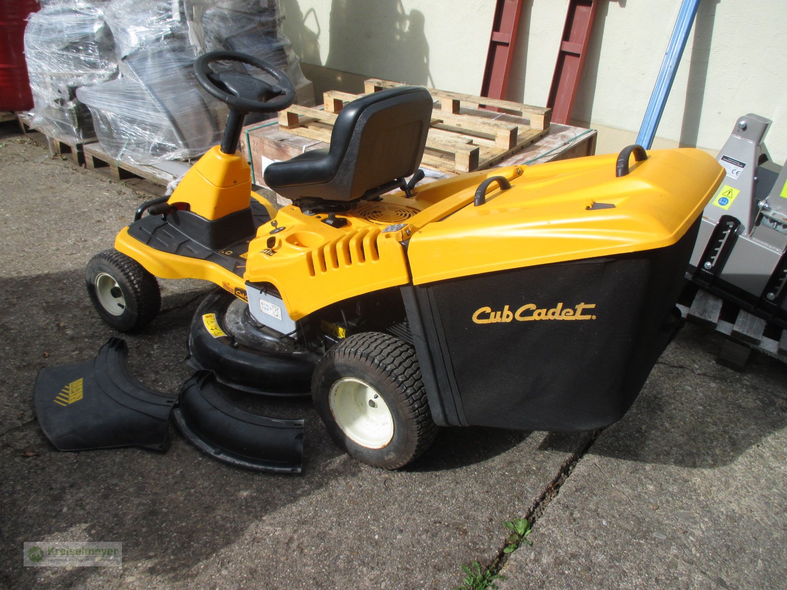 Rasentraktor типа Cub Cadet CC 114 TA, Gebrauchtmaschine в Feuchtwangen (Фотография 3)
