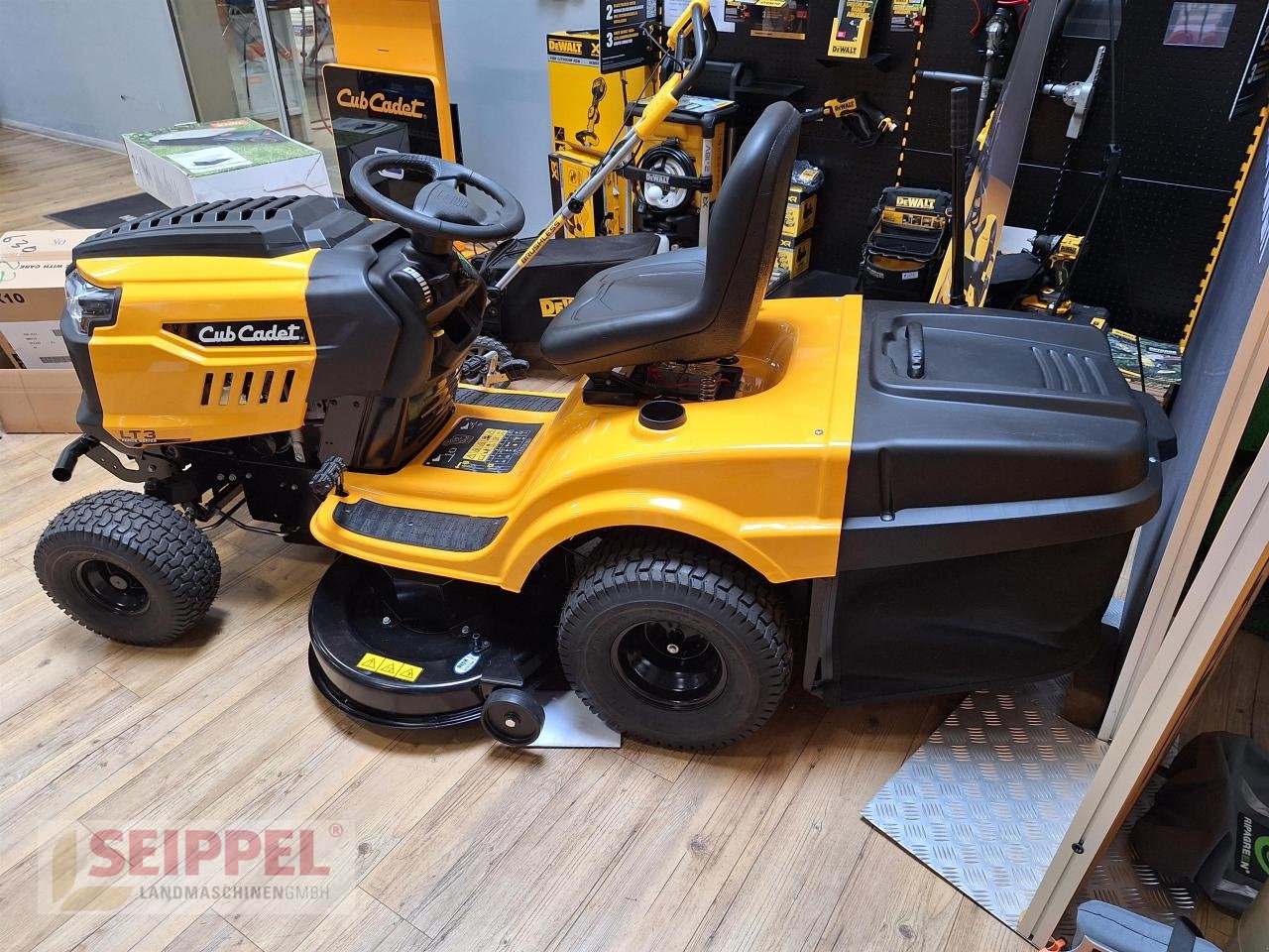 Rasentraktor tipa Cub Cadet CubCadet LT3 PR105, Neumaschine u Groß-Umstadt (Slika 3)