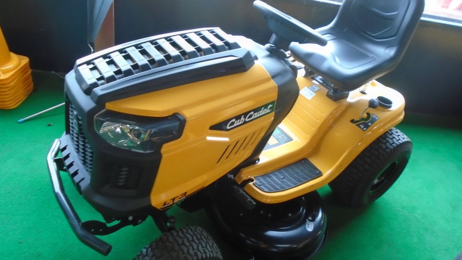 Rasentraktor del tipo Cub Cadet LT3 PS107, Gebrauchtmaschine en Viborg (Imagen 1)