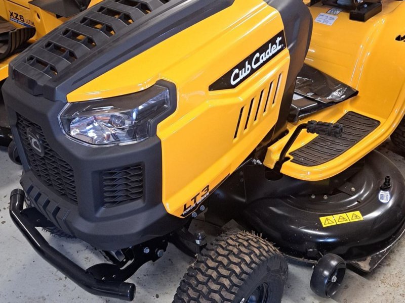 Rasentraktor del tipo Cub Cadet LT3 PS107, Gebrauchtmaschine In Spøttrup (Immagine 1)
