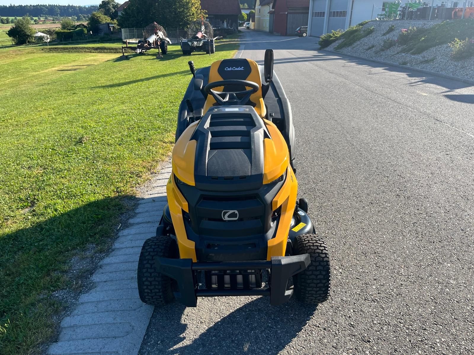 Rasentraktor от тип Cub Cadet Rasentraktor Cub Cadet XT3 QR 106, Vorführmaschine в NATTERNBACH (Снимка 9)