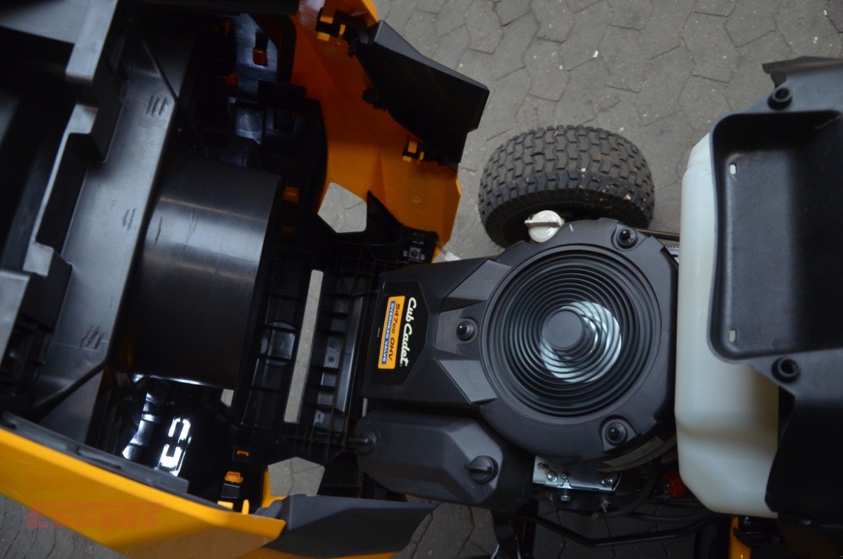 Rasentraktor типа Cub Cadet XT1 OR 106, Gebrauchtmaschine в Suhlendorf (Фотография 5)