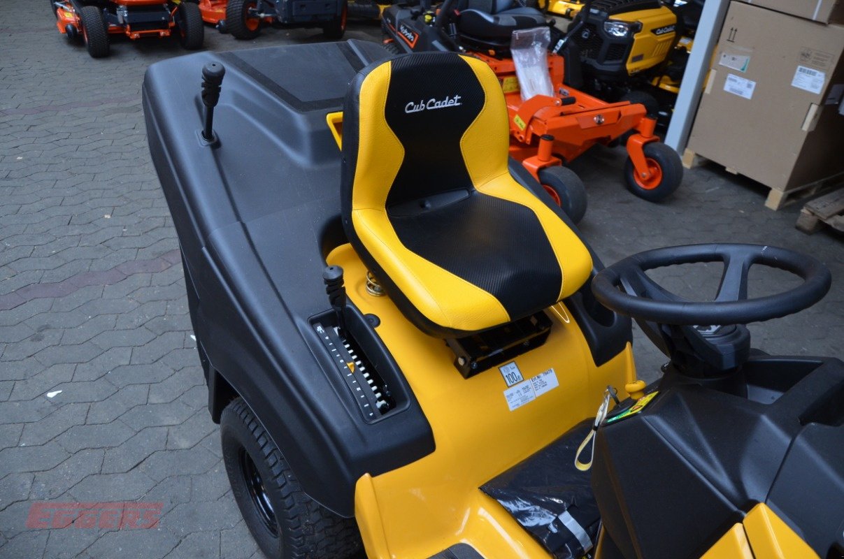 Rasentraktor типа Cub Cadet XT1 OR 106, Gebrauchtmaschine в Suhlendorf (Фотография 11)