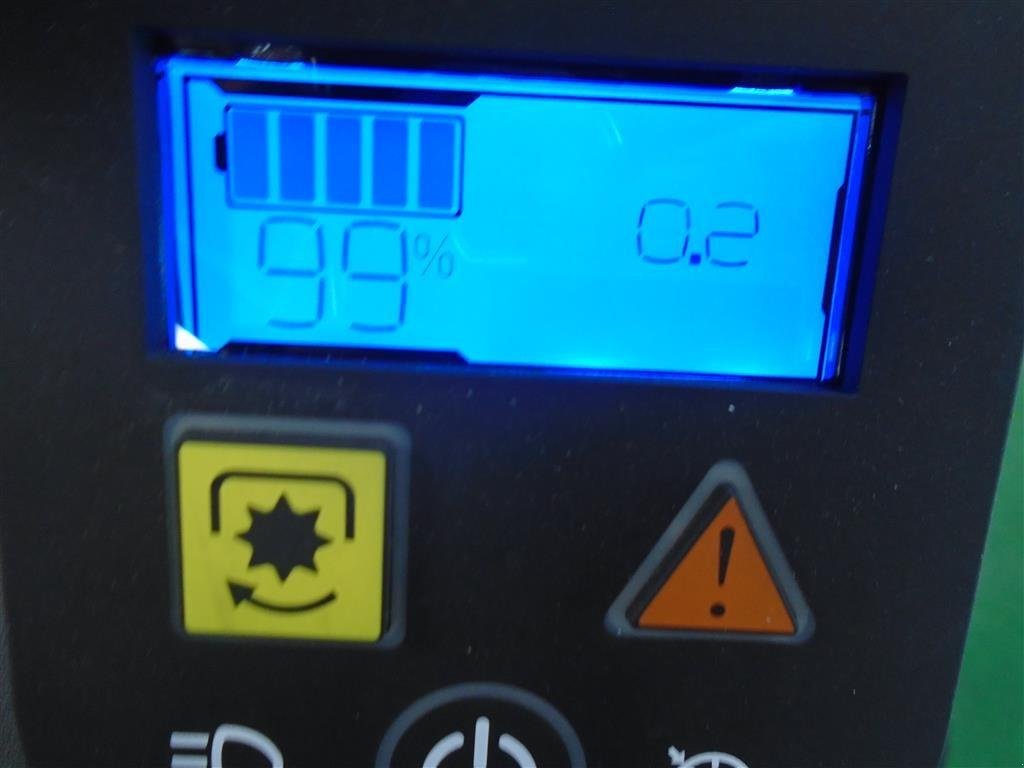 Rasentraktor Türe ait Cub Cadet XT2 ES107 NYHED ELEKTRISK, Gebrauchtmaschine içinde Viborg (resim 7)