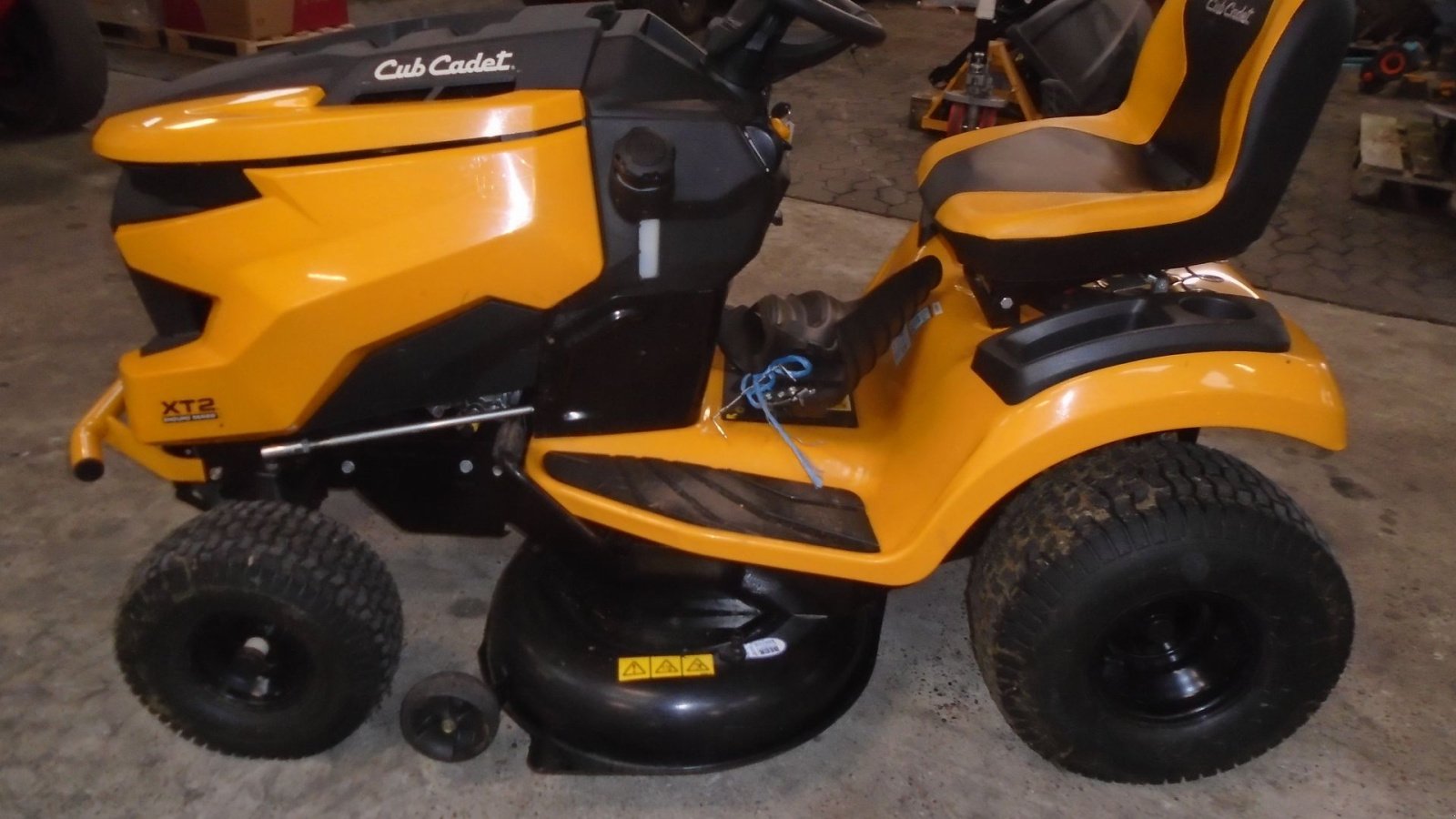 Rasentraktor Türe ait Cub Cadet XT2 PS107 Kørt 46 Timer, Gebrauchtmaschine içinde Viborg (resim 6)