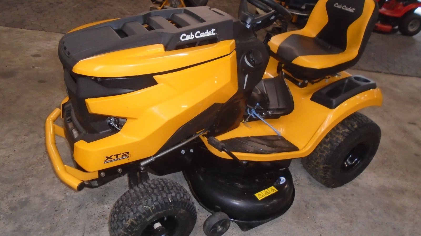 Rasentraktor Türe ait Cub Cadet XT2 PS107 Kørt 46 Timer, Gebrauchtmaschine içinde Viborg (resim 1)