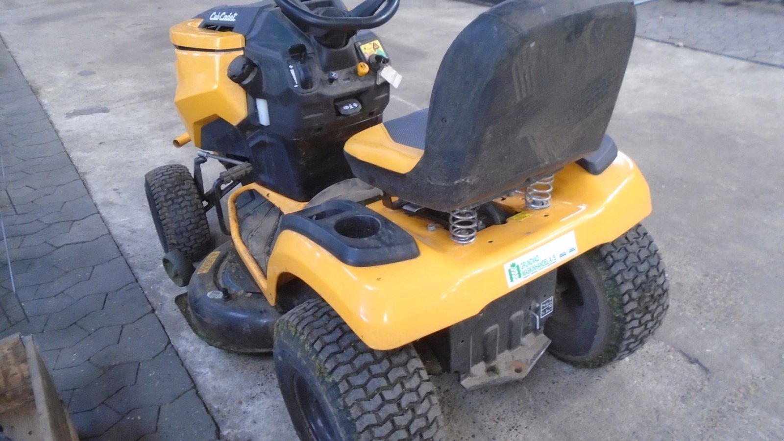 Rasentraktor типа Cub Cadet XT2 PS107, Gebrauchtmaschine в Viborg (Фотография 4)
