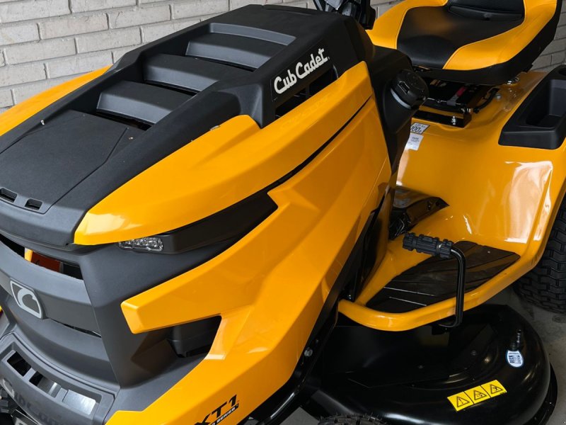 Rasentraktor za tip Cub Cadet XT2 PS107, Gebrauchtmaschine u Søllested