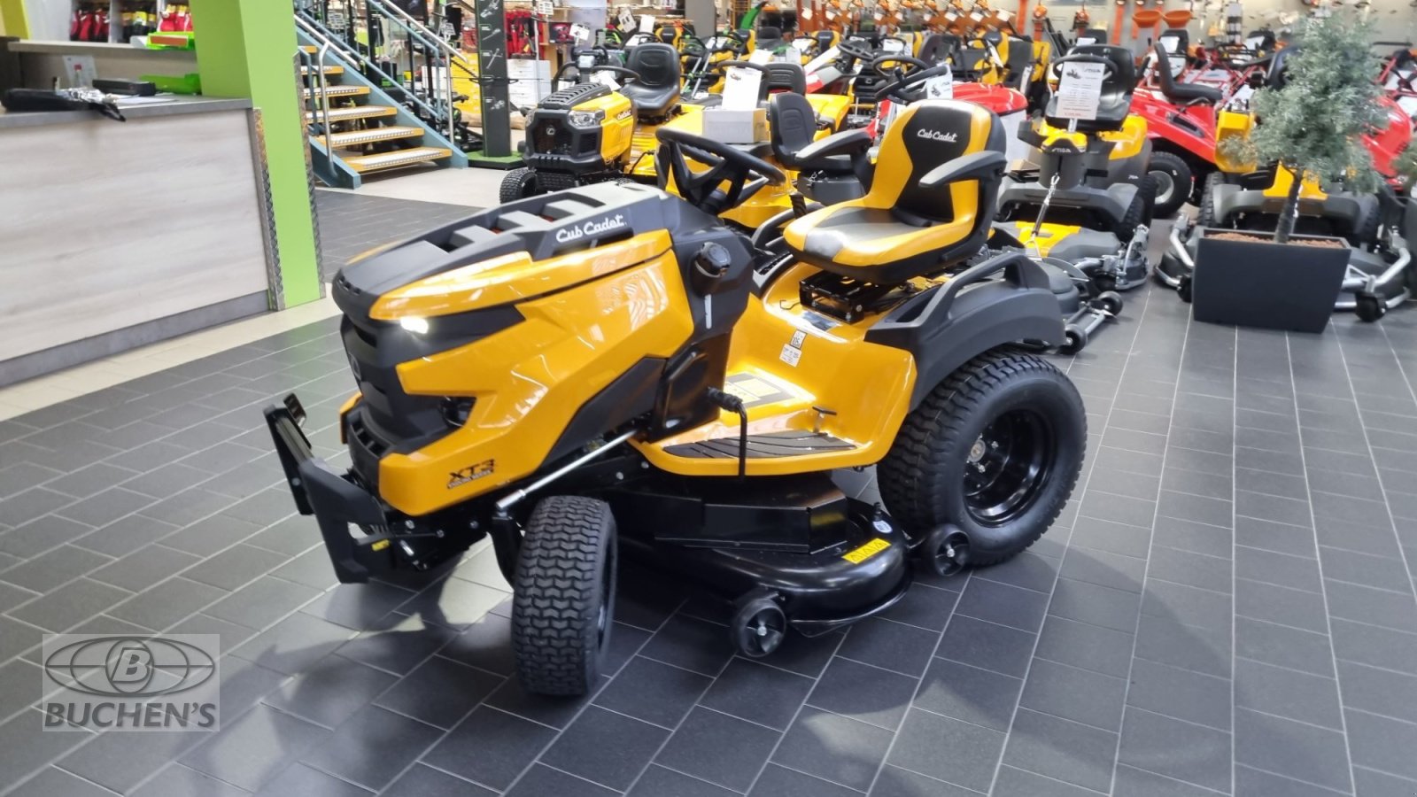 Rasentraktor del tipo Cub Cadet XT3 QS127, Neumaschine In Olpe (Immagine 8)