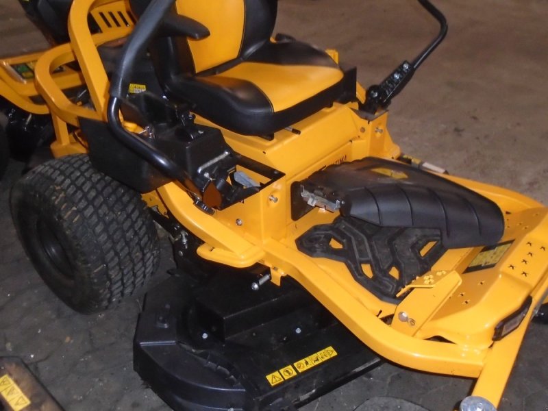 Rasentraktor типа Cub Cadet XZ5 L137, Gebrauchtmaschine в Viborg (Фотография 1)