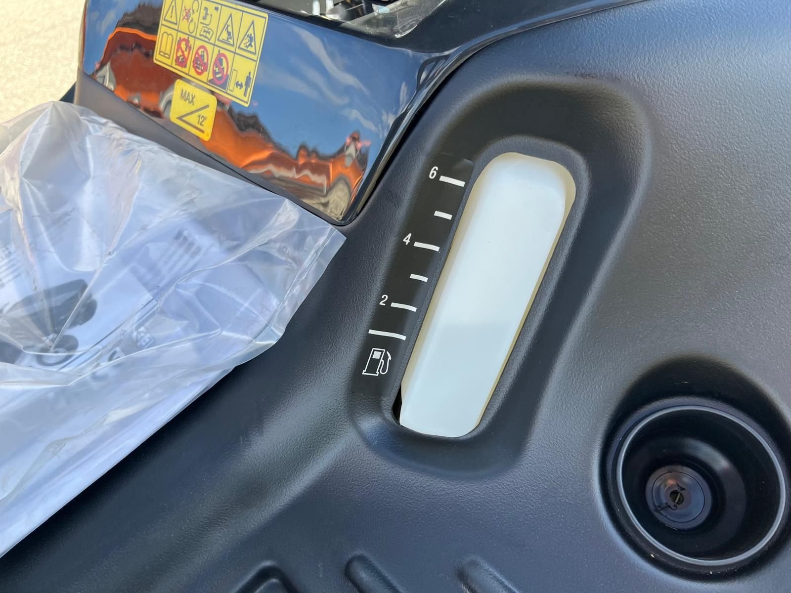 Rasentraktor des Typs Efco Efco EF110/24 KHH Hochgrasmäher, Neumaschine in NATTERNBACH (Bild 13)