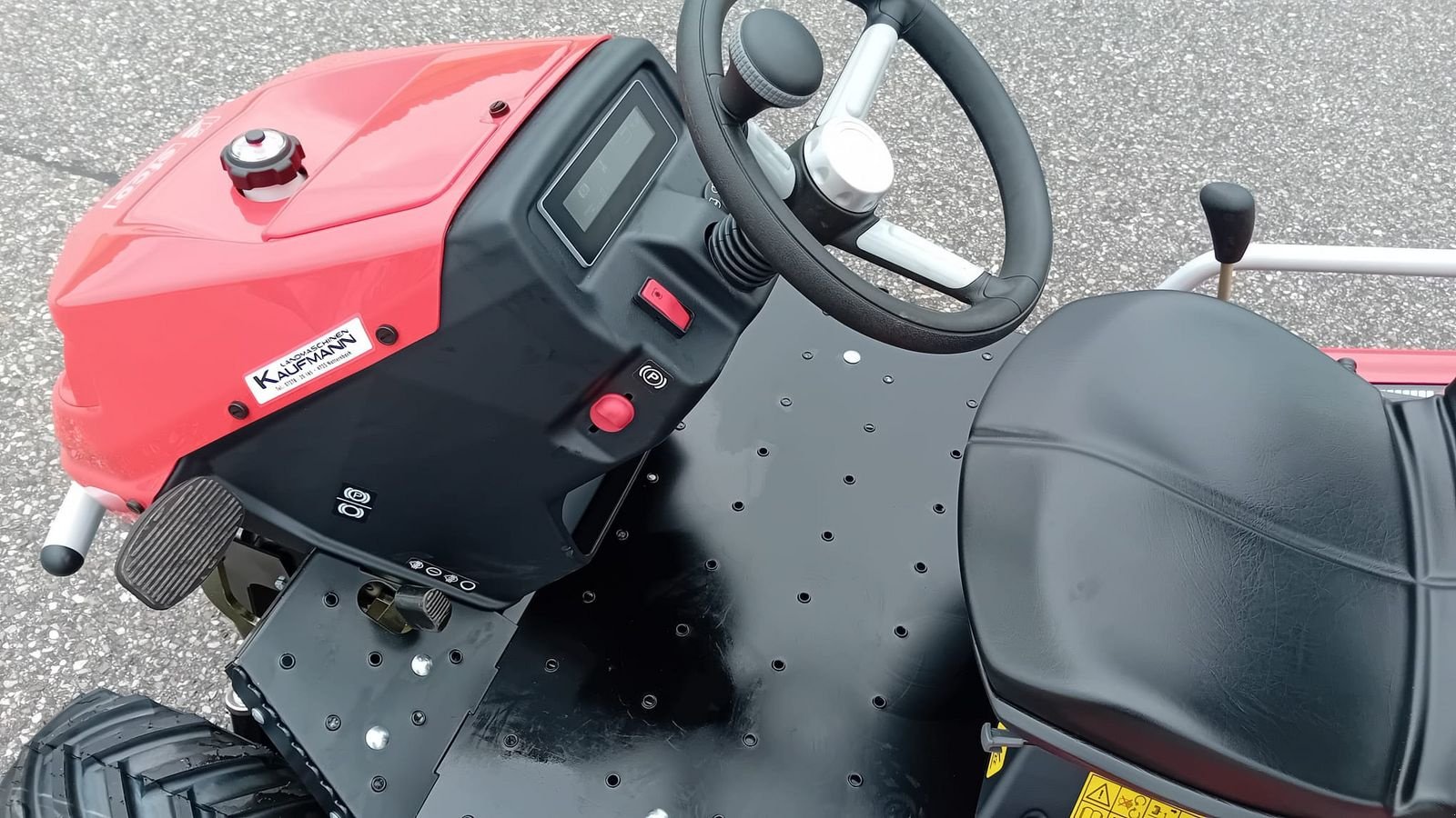 Rasentraktor typu Efco Efco Tureg 92 Pro KAWA Hochgrasmäher, Neumaschine v NATTERNBACH (Obrázek 2)