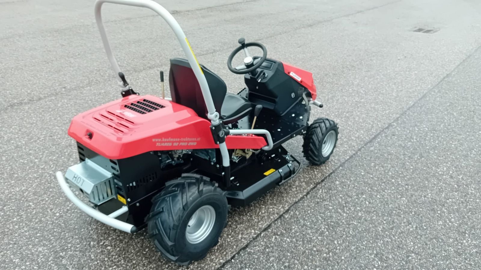 Rasentraktor typu Efco Efco Tureg 92 Pro KAWA Hochgrasmäher, Neumaschine v NATTERNBACH (Obrázek 13)