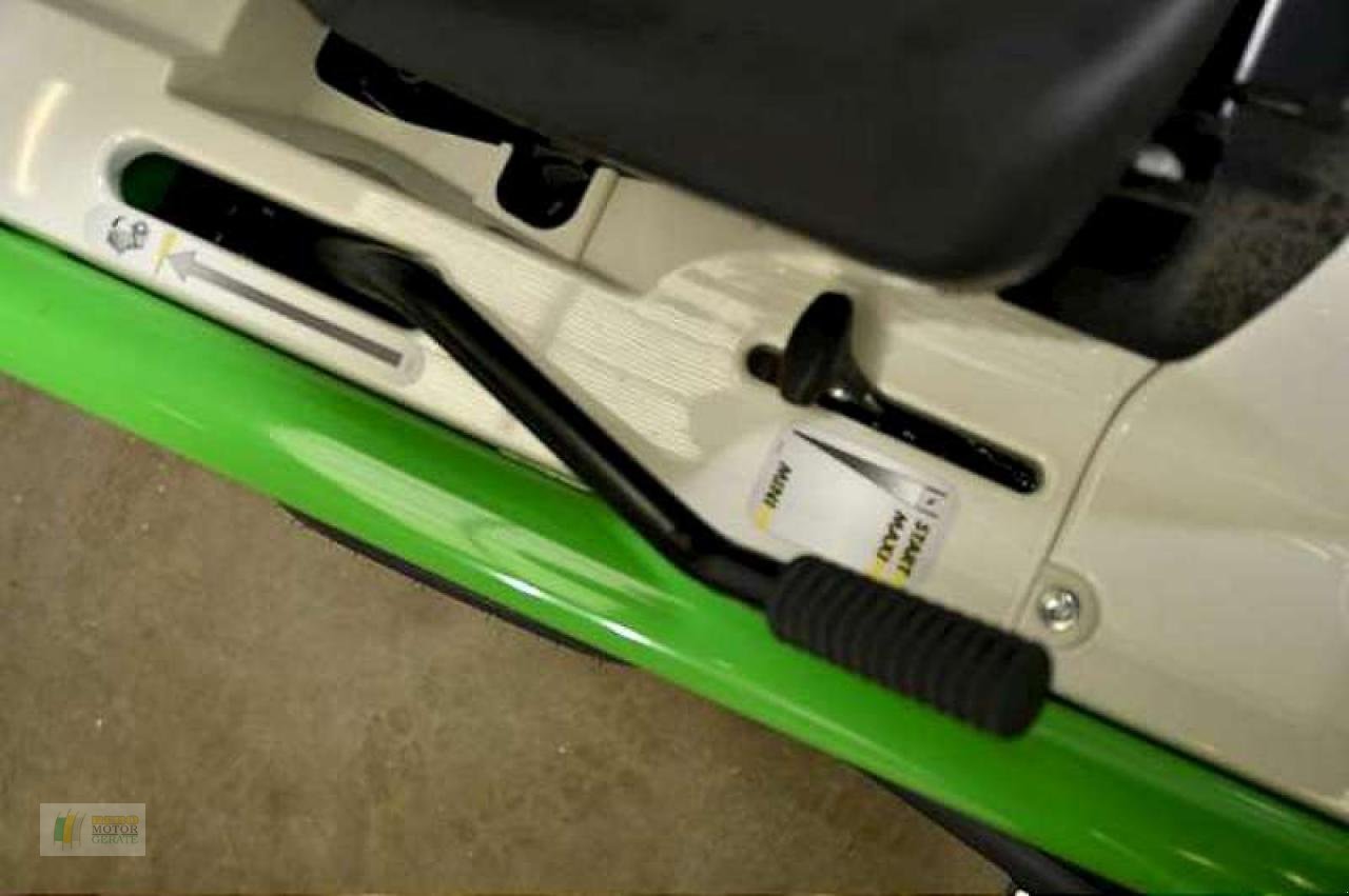 Rasentraktor от тип Etesia BAHIA, Neumaschine в Bredstedt (Снимка 7)