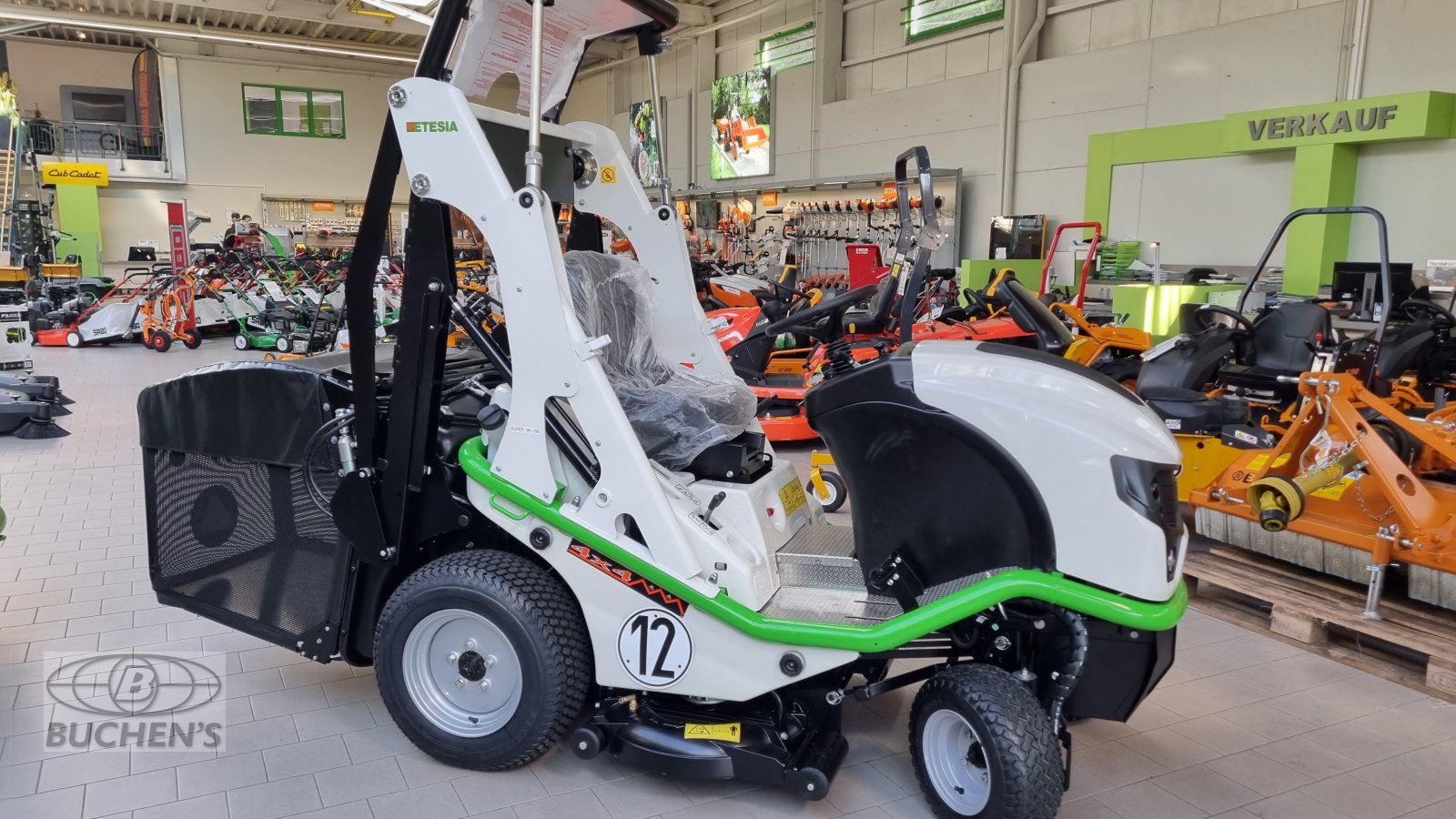 Rasentraktor des Typs Etesia Buffalo BVHPX Allrad, Neumaschine in Olpe (Bild 2)