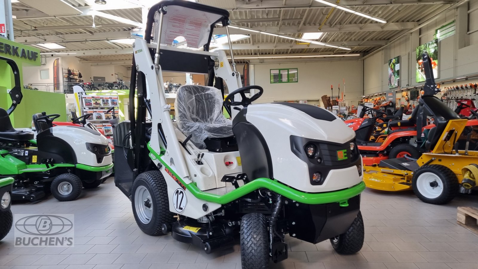 Rasentraktor des Typs Etesia Buffalo BVHPX Allrad, Neumaschine in Olpe (Bild 3)