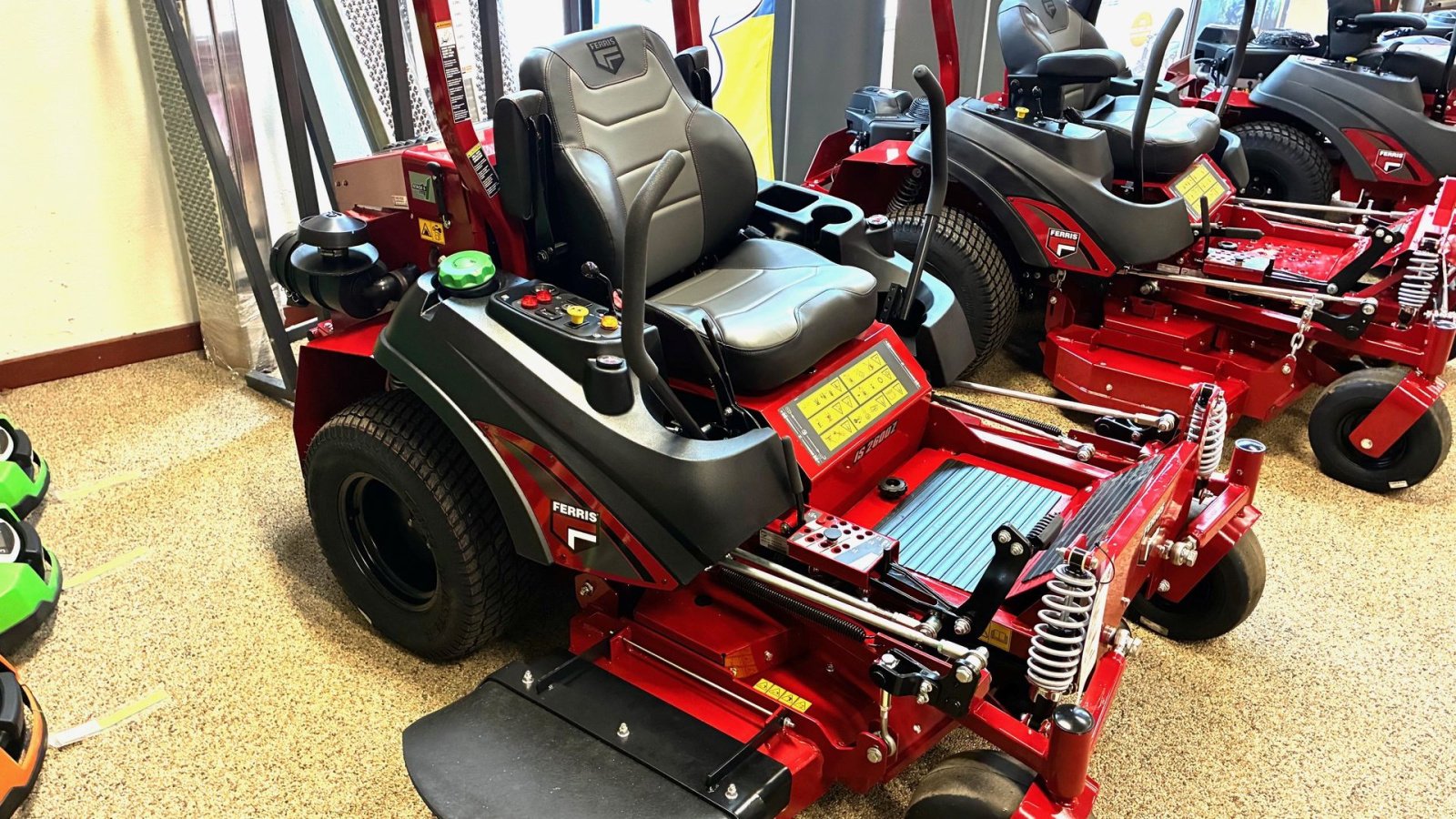 Rasentraktor tipa Ferris ZT2600 IS, Gebrauchtmaschine u Tinglev (Slika 2)