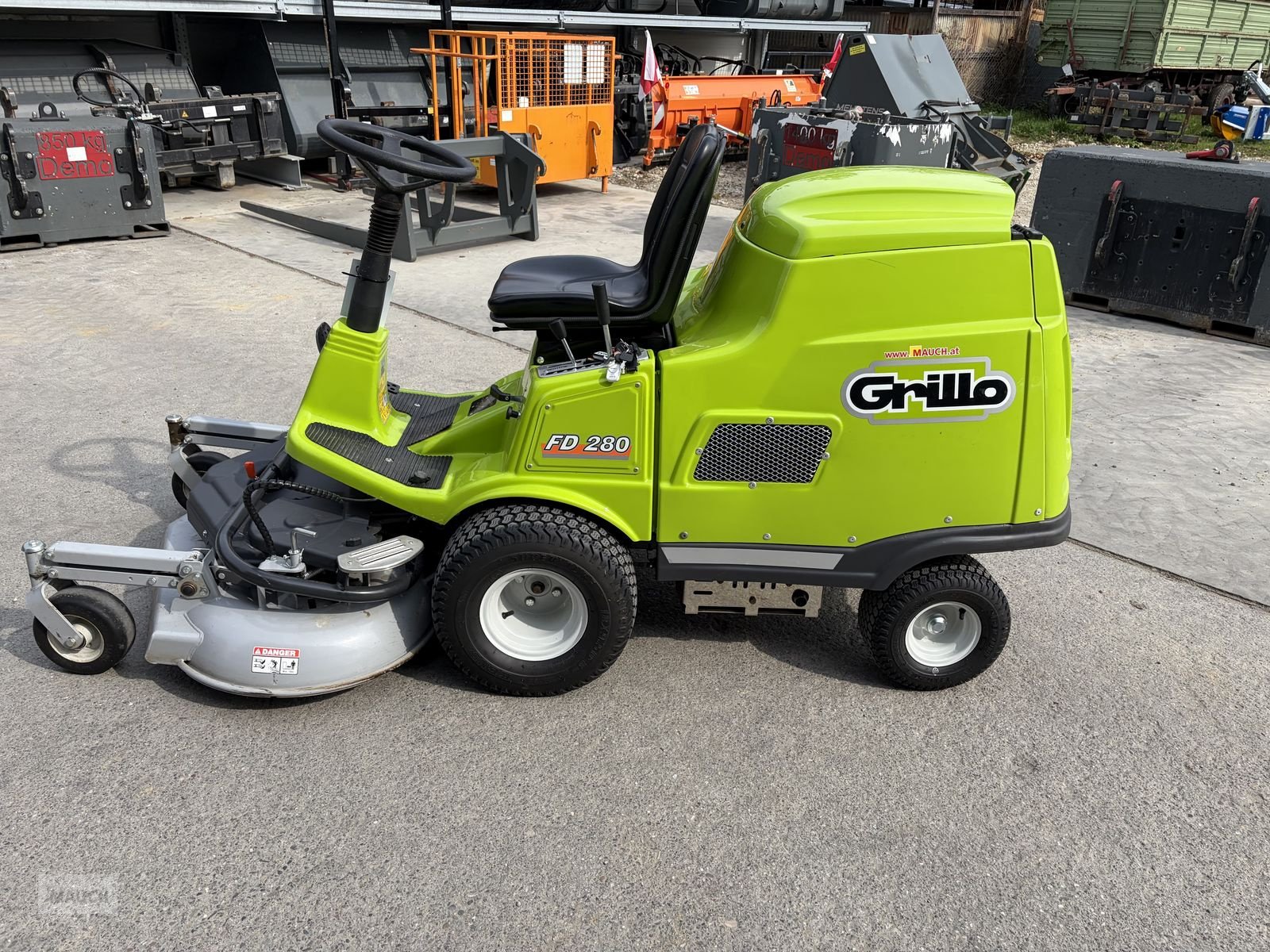 Rasentraktor Türe ait Grillo FD 260 ca. 50h, Gebrauchtmaschine içinde Burgkirchen (resim 3)