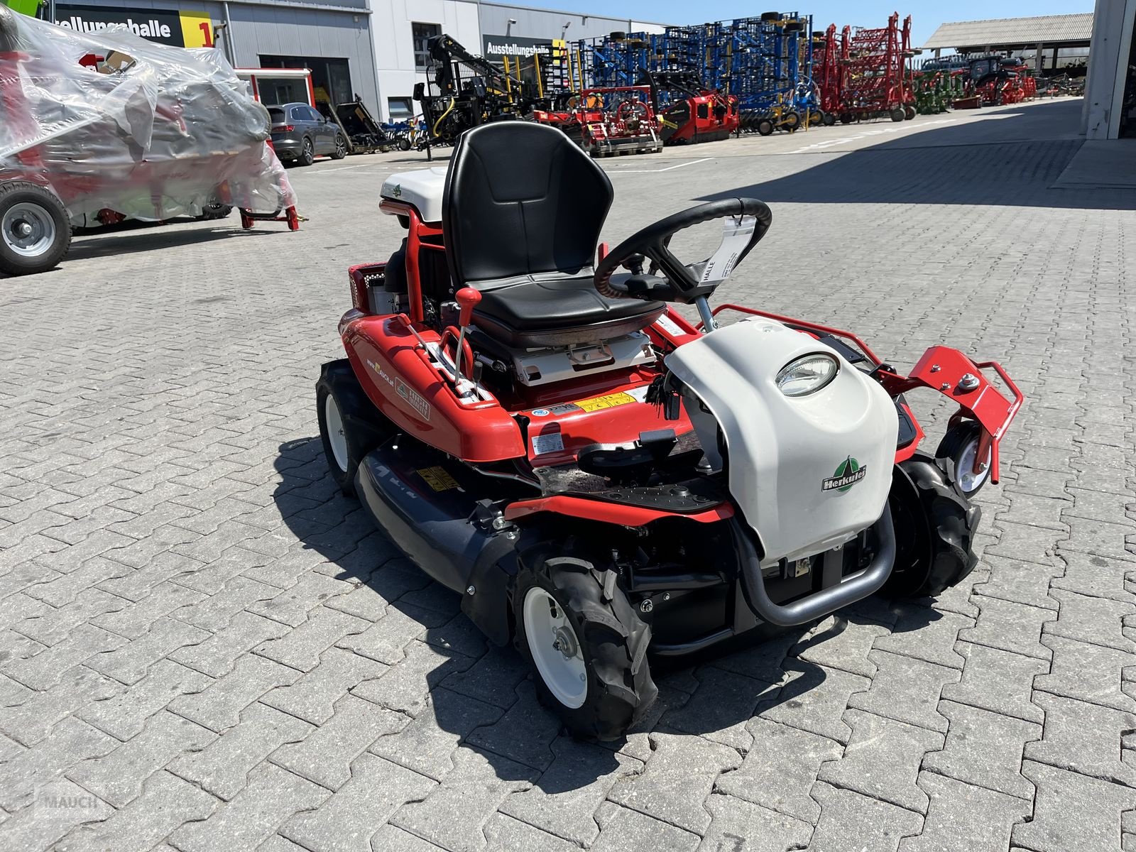 Rasentraktor typu Herkules Gestrüppmäher RMK 151 Seitenausleger, Neumaschine v Burgkirchen (Obrázek 15)