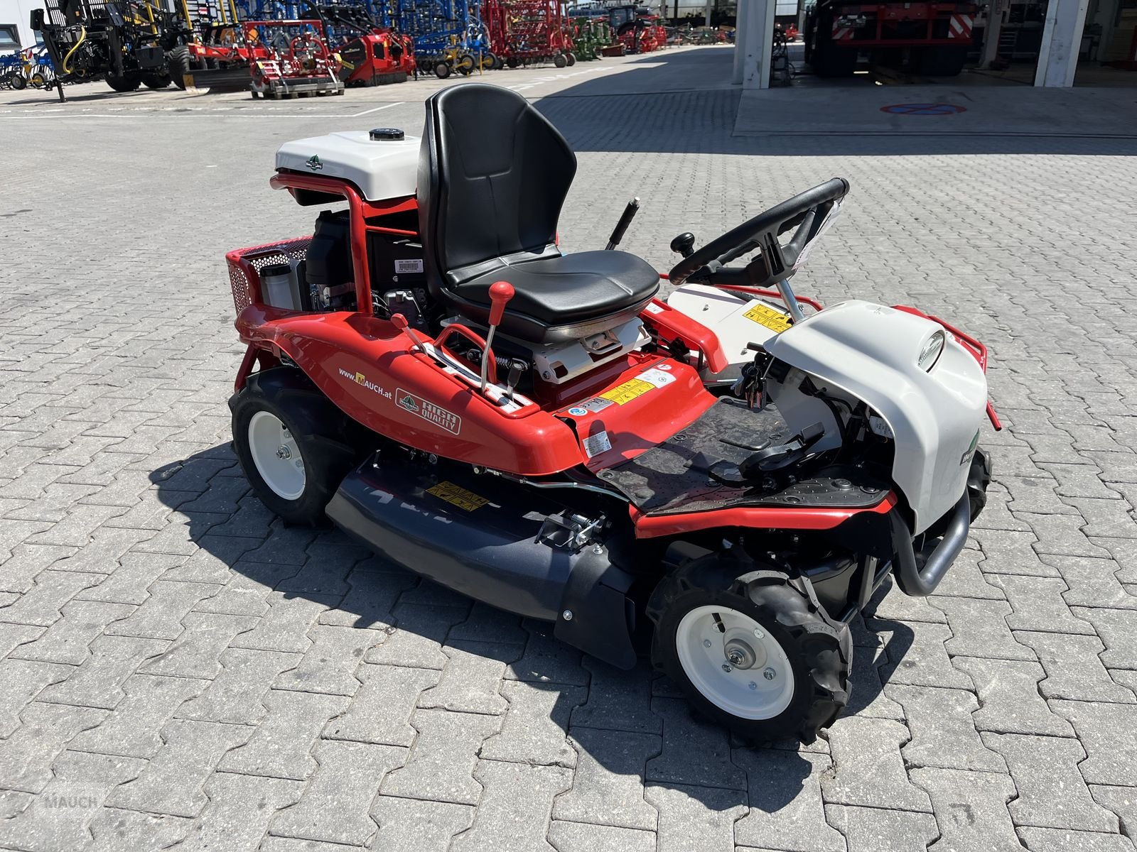 Rasentraktor typu Herkules Gestrüppmäher RMK 151 Seitenausleger, Neumaschine v Burgkirchen (Obrázek 16)