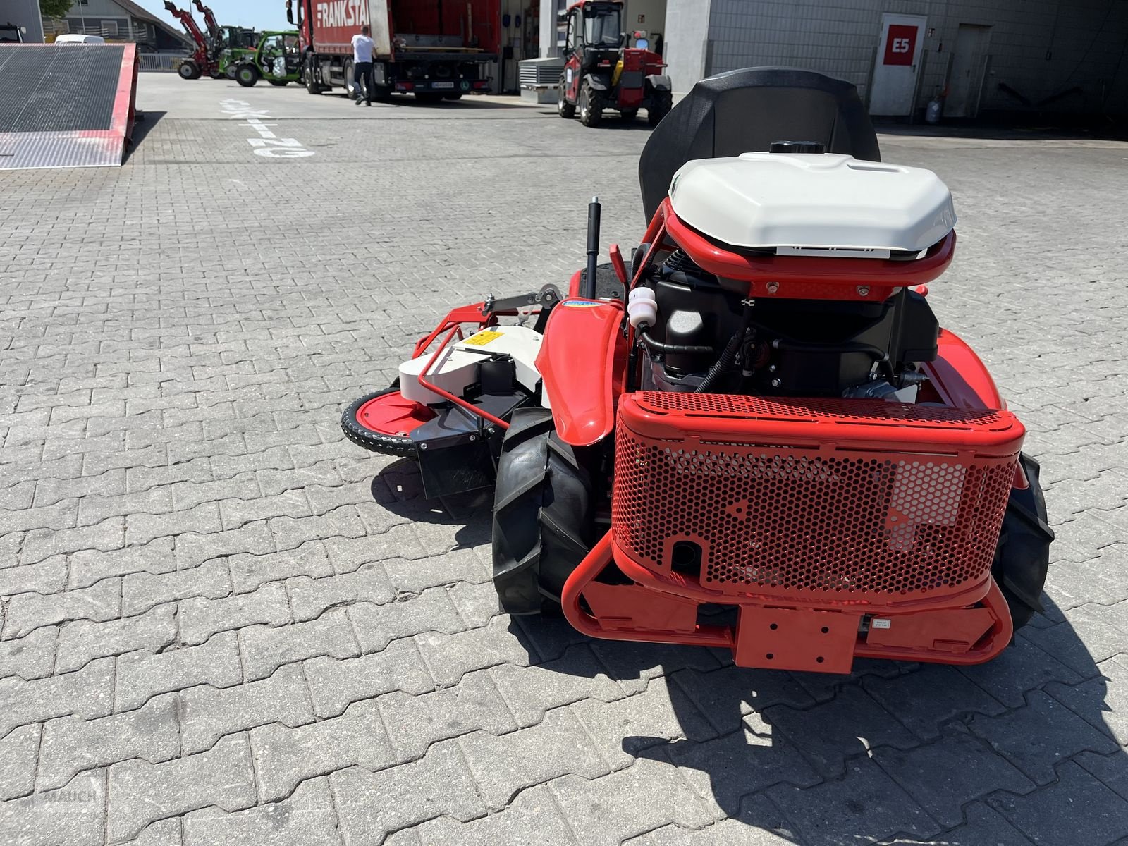 Rasentraktor typu Herkules Gestrüppmäher RMK 151 Seitenausleger, Neumaschine v Burgkirchen (Obrázek 3)