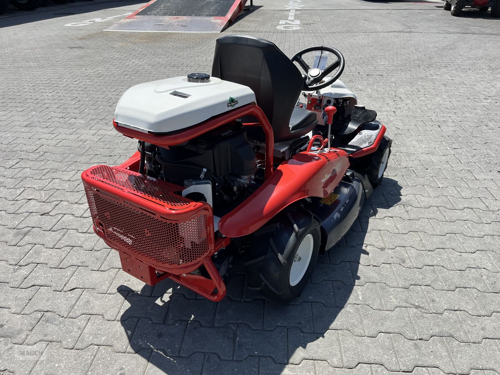 Rasentraktor typu Herkules Gestrüppmäher RMK 151 Seitenausleger, Neumaschine v Burgkirchen (Obrázek 18)