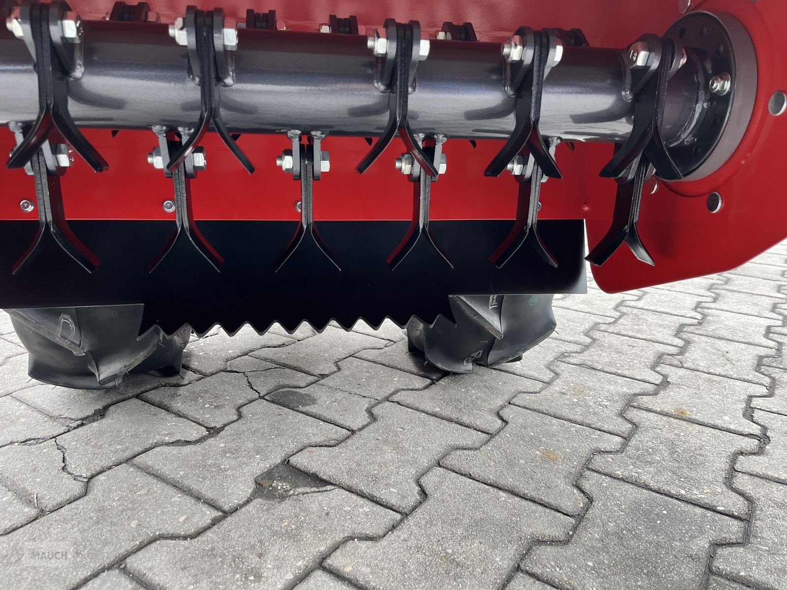 Rasentraktor a típus Herkules Hochgrasmäher HR 662H Schlegelmäher, Neumaschine ekkor: Burgkirchen (Kép 3)