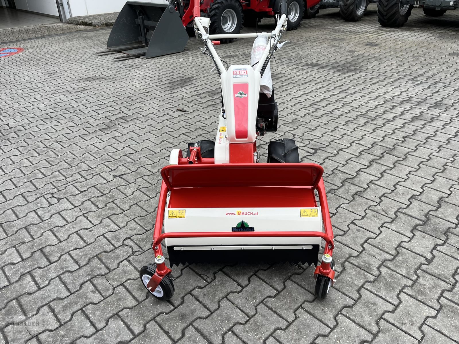 Rasentraktor a típus Herkules Hochgrasmäher HR 662H Schlegelmäher, Neumaschine ekkor: Burgkirchen (Kép 16)