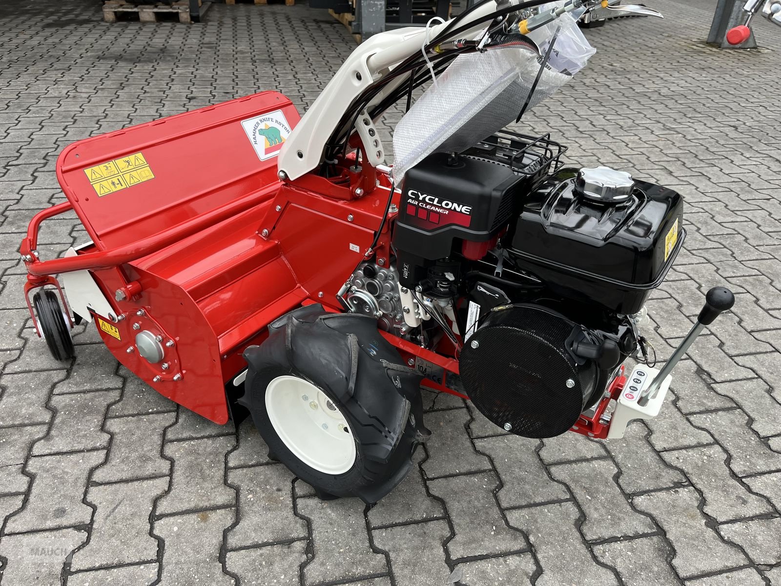 Rasentraktor a típus Herkules Hochgrasmäher HR 662H Schlegelmäher, Neumaschine ekkor: Burgkirchen (Kép 10)