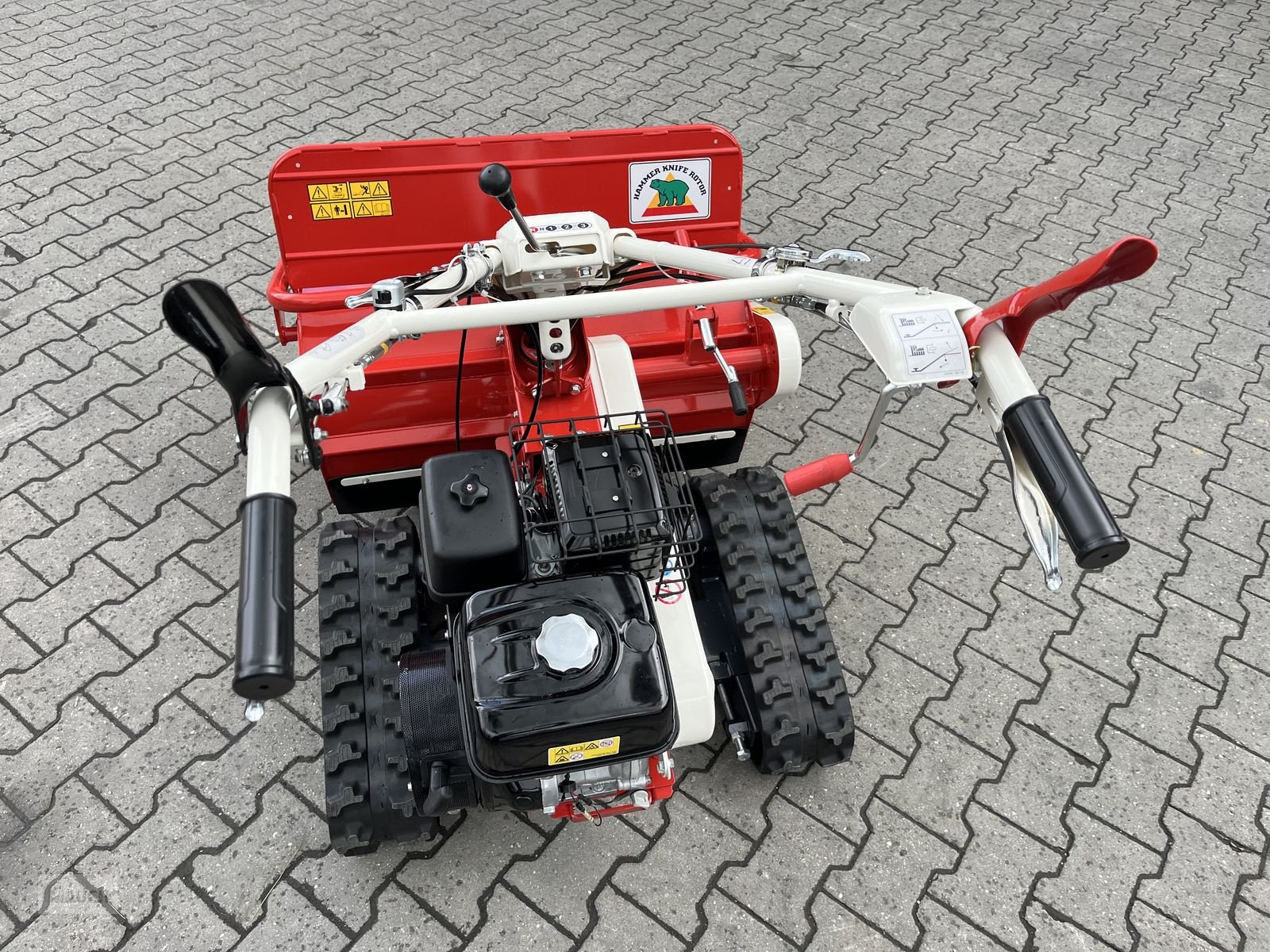 Rasentraktor a típus Herkules Hochgrasmäher HRC 813 H Schlegelmäher, Neumaschine ekkor: Burgkirchen (Kép 3)