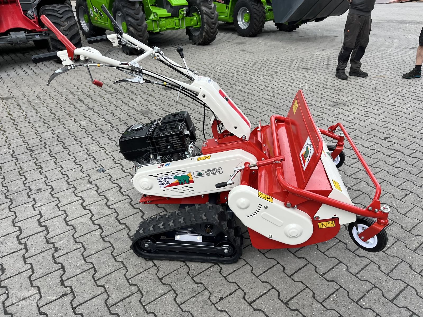 Rasentraktor a típus Herkules Hochgrasmäher HRC 813 H Schlegelmäher, Neumaschine ekkor: Burgkirchen (Kép 11)