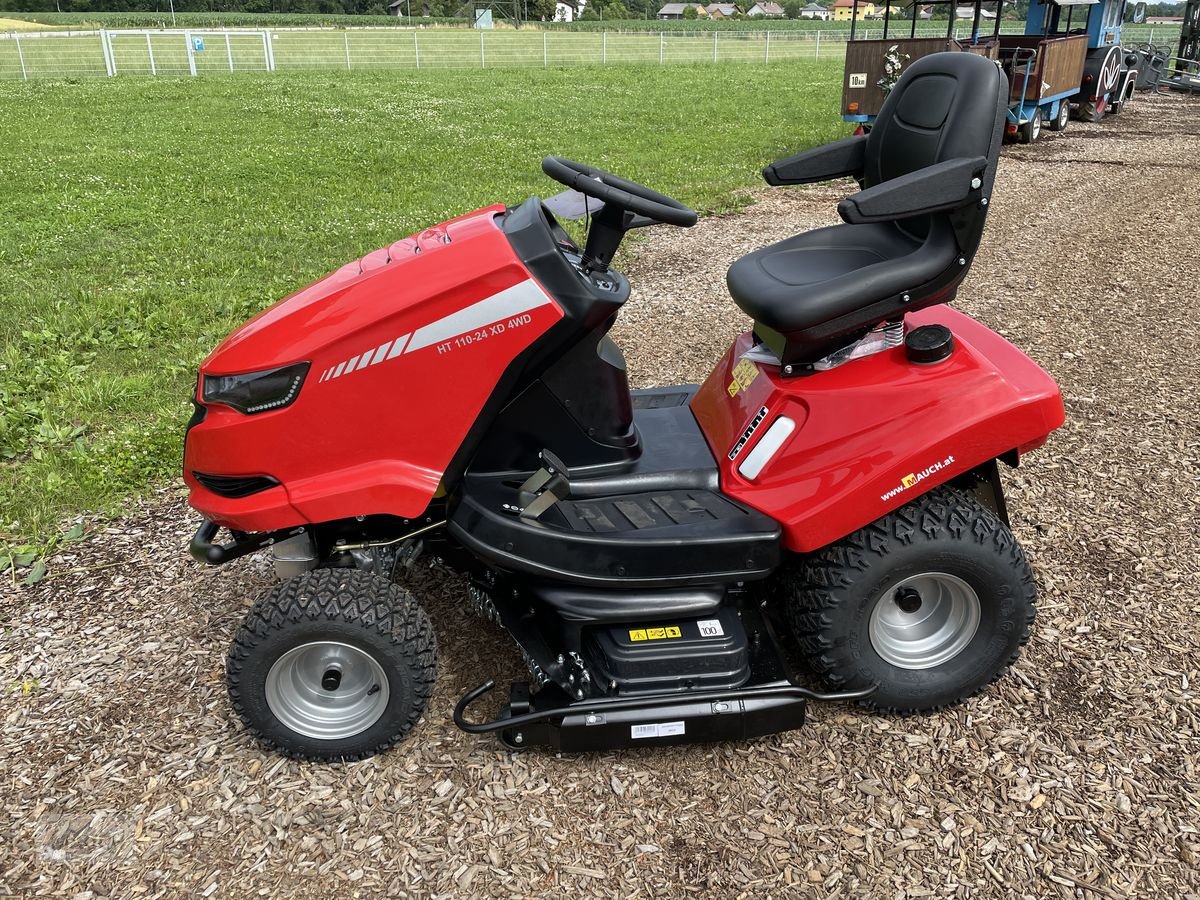Rasentraktor des Typs Herkules HT 110 - 24 DX AWD Allrad, Neumaschine in Burgkirchen (Bild 11)