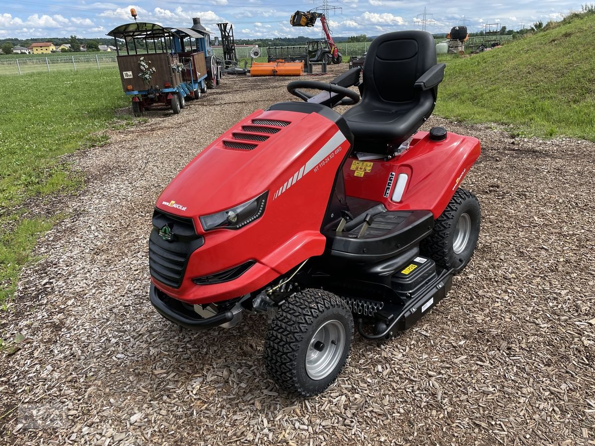 Rasentraktor des Typs Herkules HT 110 - 24 DX AWD Allrad, Neumaschine in Burgkirchen (Bild 1)
