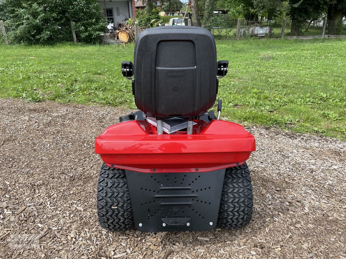 Rasentraktor des Typs Herkules HT 110 - 24 DX AWD Allrad, Neumaschine in Burgkirchen (Bild 9)
