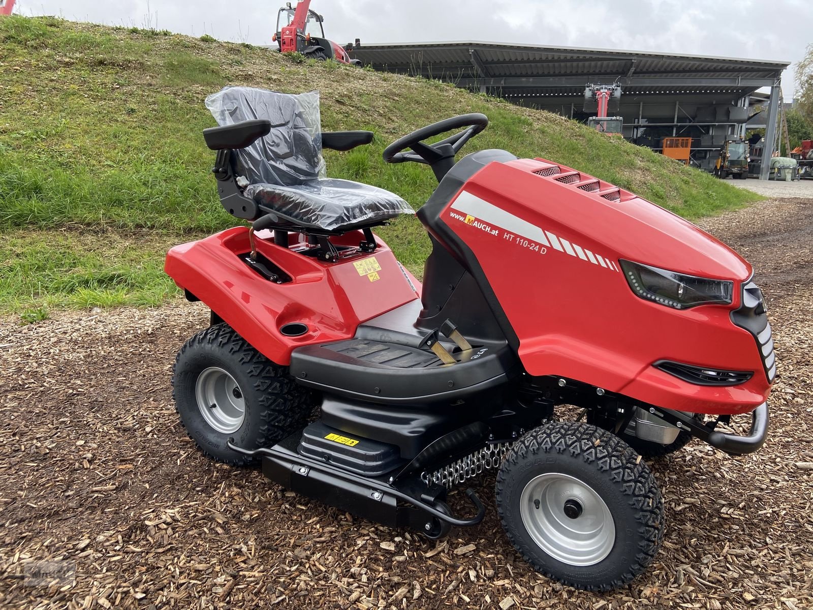 Rasentraktor типа Herkules HT110-22DH Hochgrasmäher, Gebrauchtmaschine в Burgkirchen (Фотография 19)