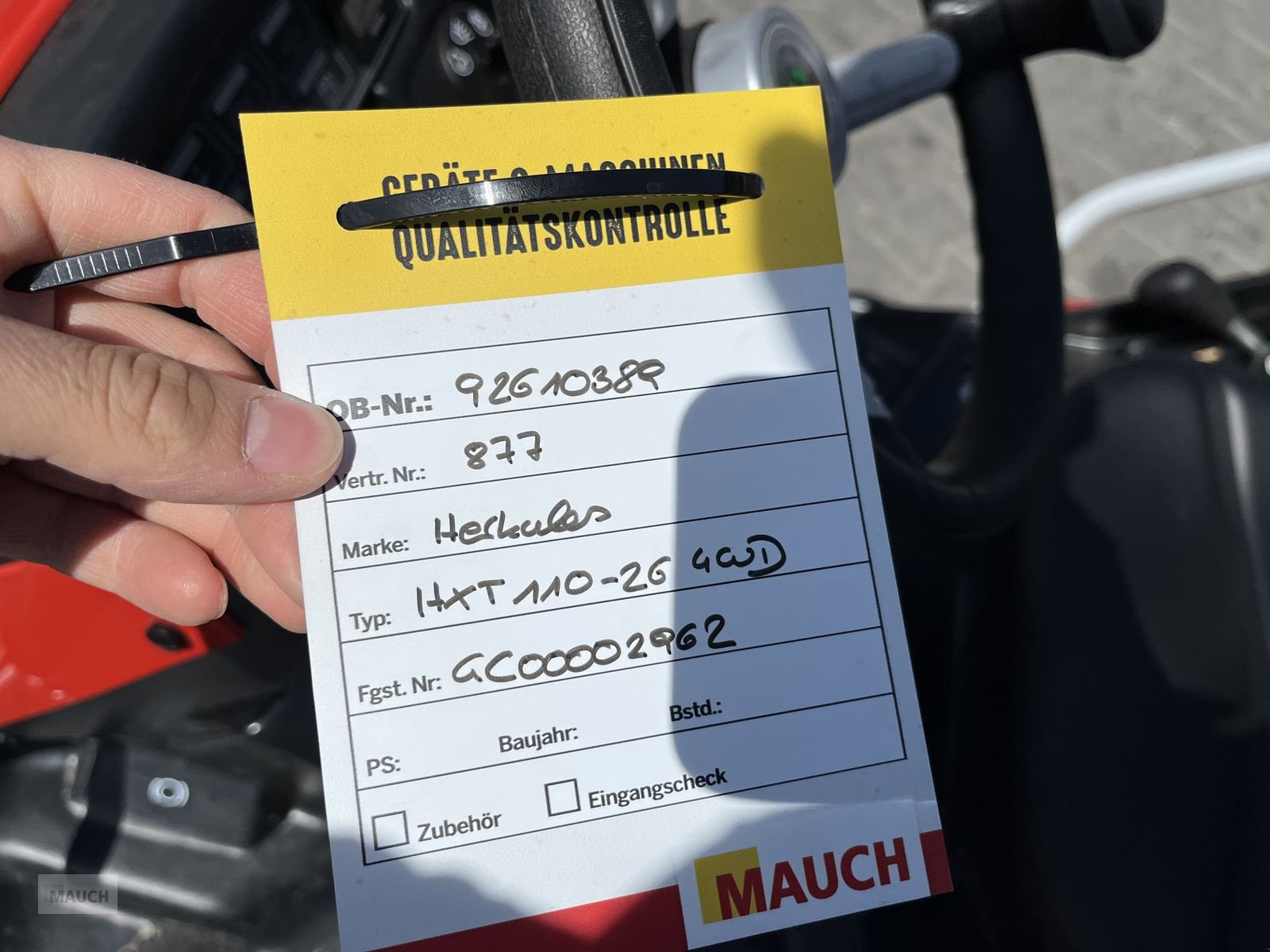 Rasentraktor от тип Herkules HXT 110 - 26 Allrad Hochgrasmäher 8h, Gebrauchtmaschine в Burgkirchen (Снимка 16)