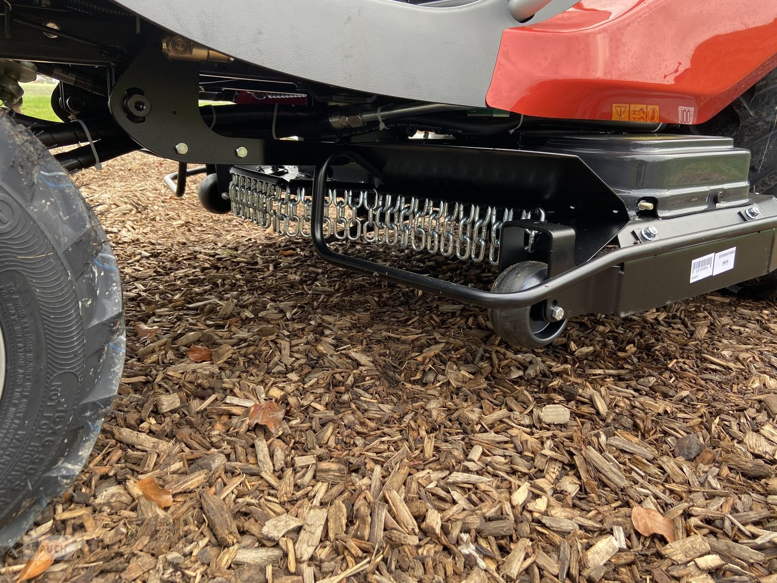 Rasentraktor des Typs Herkules HXT 110 - 26 Allrad Hochgrasmäher NEU, Neumaschine in Burgkirchen (Bild 18)