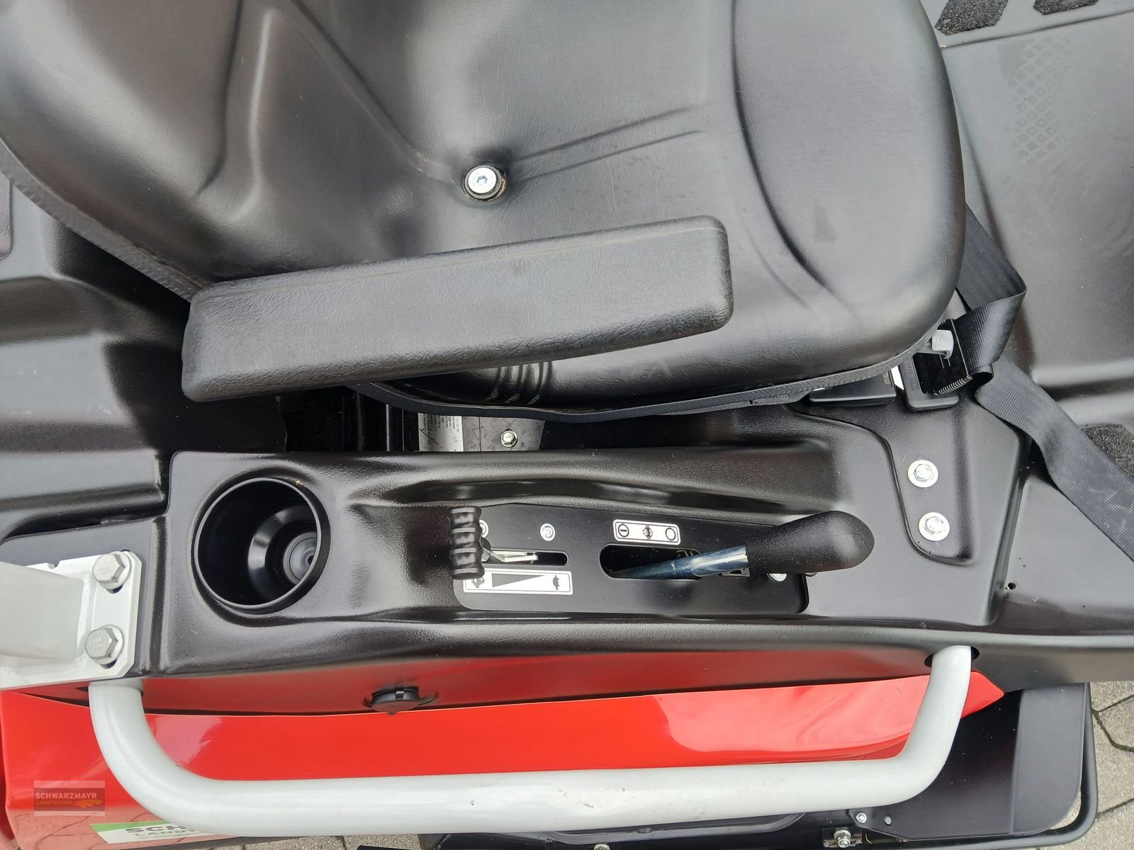 Rasentraktor typu Herkules HXT 110 26, Gebrauchtmaschine v Aurolzmünster (Obrázek 11)