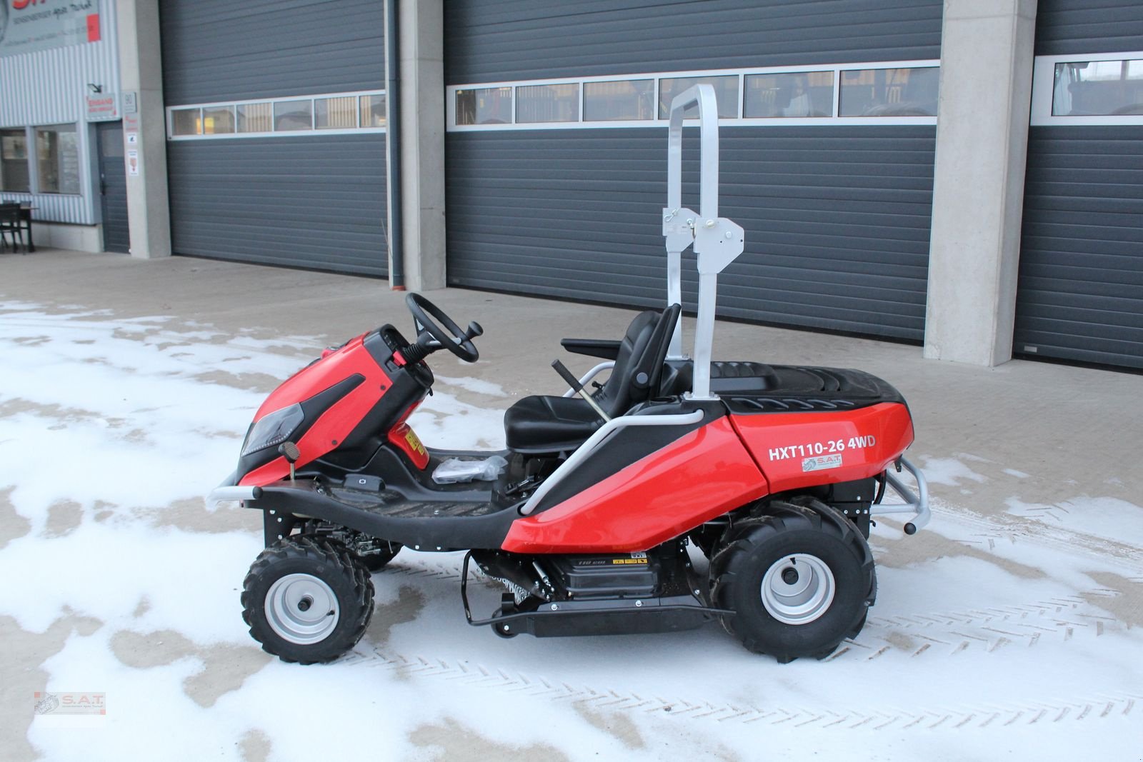 Rasentraktor typu Herkules HXT 110-4WD Allrad Hochgrasmäher, Neues Modell, Neumaschine v Eberschwang (Obrázek 5)