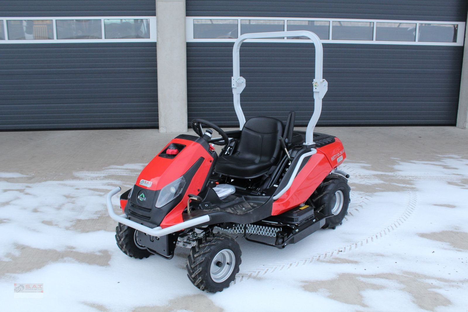 Rasentraktor typu Herkules HXT 110-4WD Allrad Hochgrasmäher, Neues Modell, Neumaschine v Eberschwang (Obrázek 4)