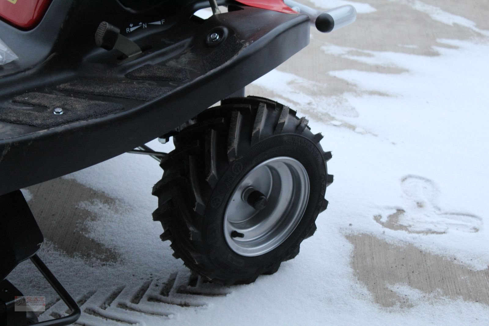 Rasentraktor typu Herkules HXT 110-4WD Allrad Hochgrasmäher, Neues Modell, Neumaschine v Eberschwang (Obrázek 19)