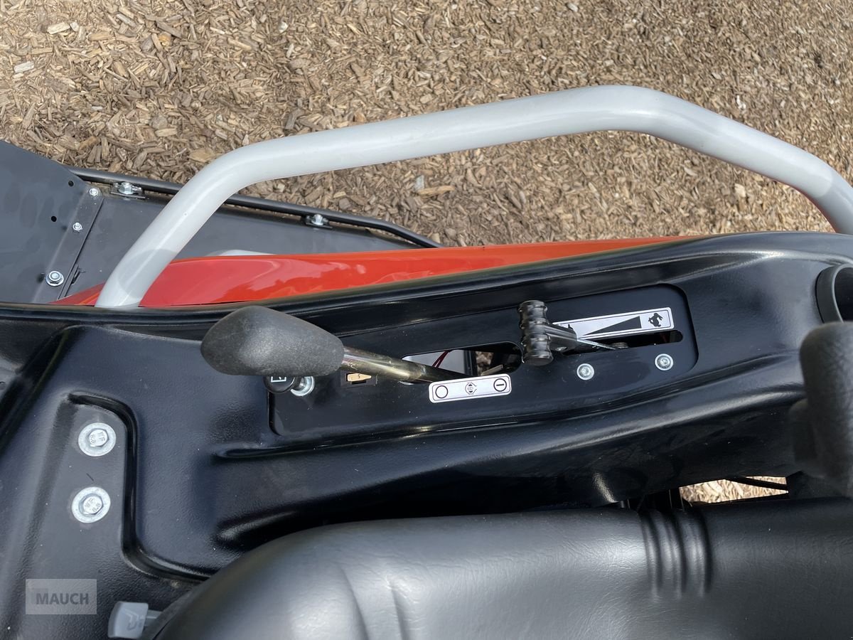 Rasentraktor des Typs Herkules HXT 132-26 Allrad Hochgrasmäher NEU LAGERND, Neumaschine in Burgkirchen (Bild 4)