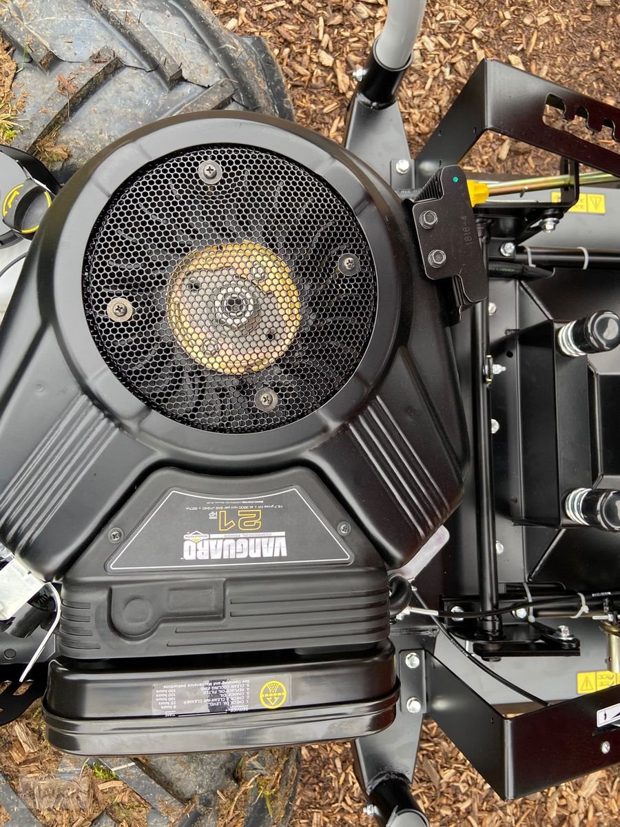 Rasentraktor des Typs Herkules HXT 921 2WD Hochgrasmäher Lagernd!!, Neumaschine in Burgkirchen (Bild 12)